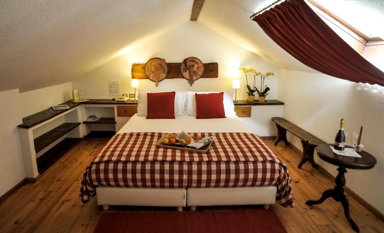 Hotel La Grange - Animal Chic Hotel Courmayeur Bagian luar foto